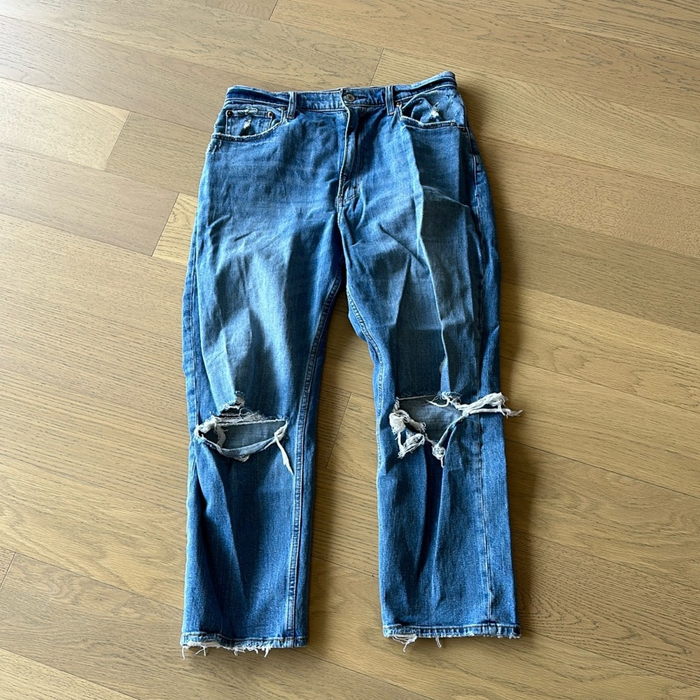 Abercrombie Curve Love ankle straight ultra high rise with rips